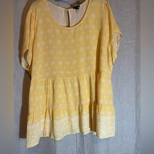 Torrid size 4 summer blouse